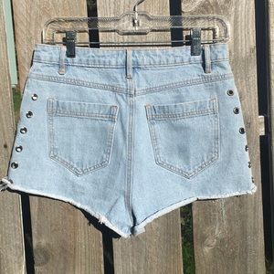 Studded shorts jean